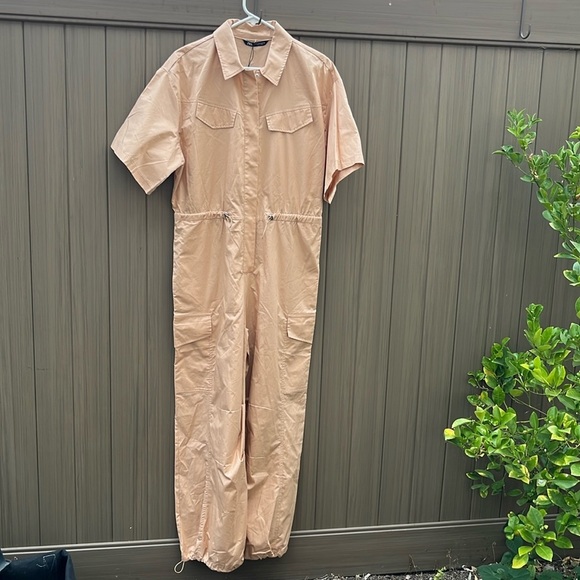 NWT ZARA FULL LENGTH CARGO GABARDINE JUMPSUIT  MEDIUM  in MANGO GORPCORE… - Picture 5 of 16